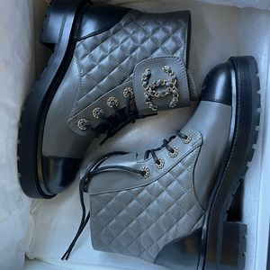 Chanel CC Brave gray/black combat boots size 37